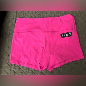 Fleo Rose Violet High Rise Original Shorts - M
